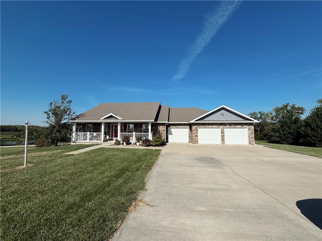 10950 Se E Highway Property Photo 1