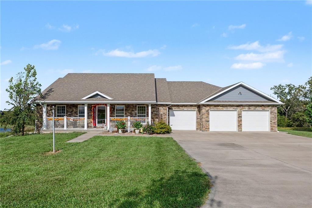 10950 Se E Highway Property Photo 1
