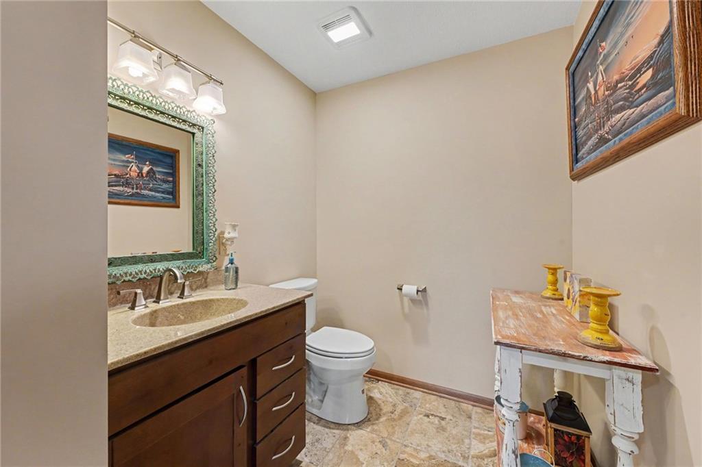 10950 Se E Highway Property Photo 5