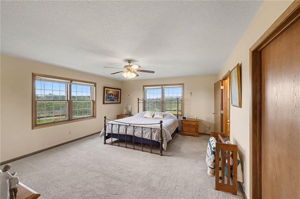 10950 Se E Highway Property Photo 7