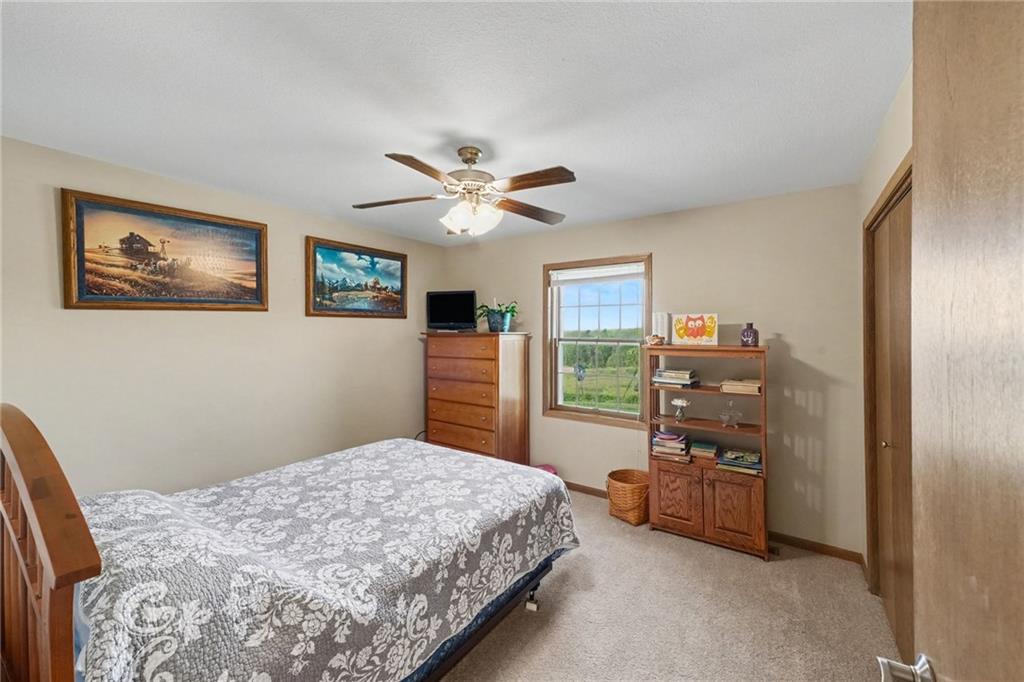 10950 Se E Highway Property Photo 14