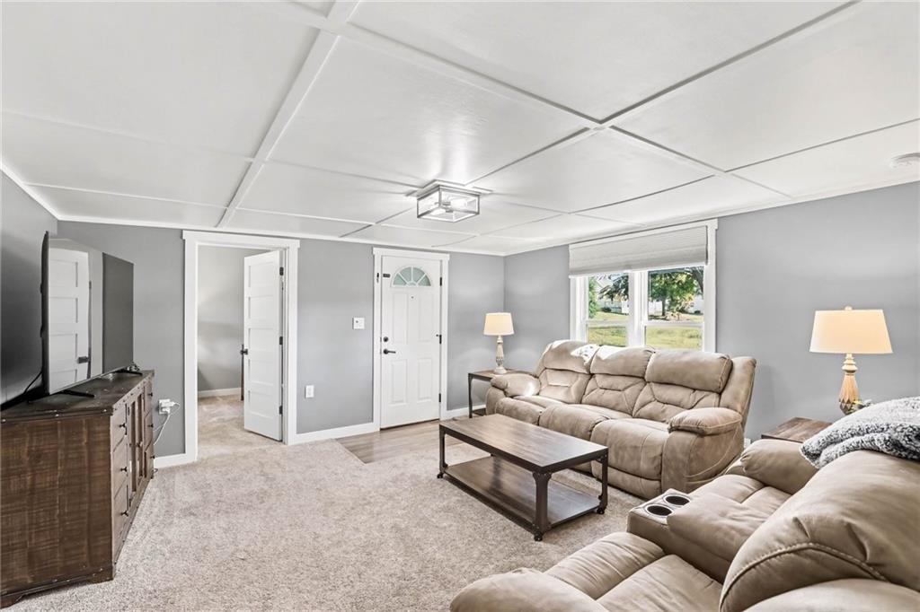 514 N Maple Avenue Property Photo 6