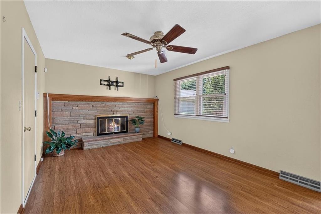 734 N Allen Road Property Photo 16