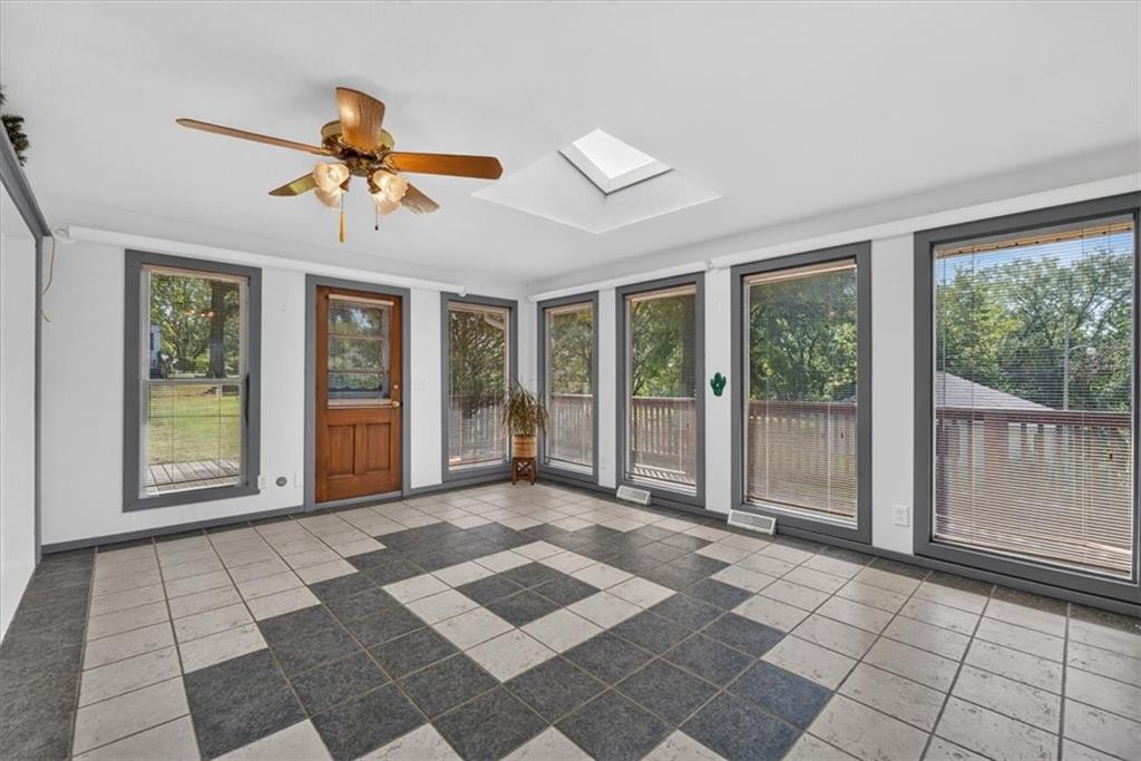 734 N Allen Road Property Photo 18