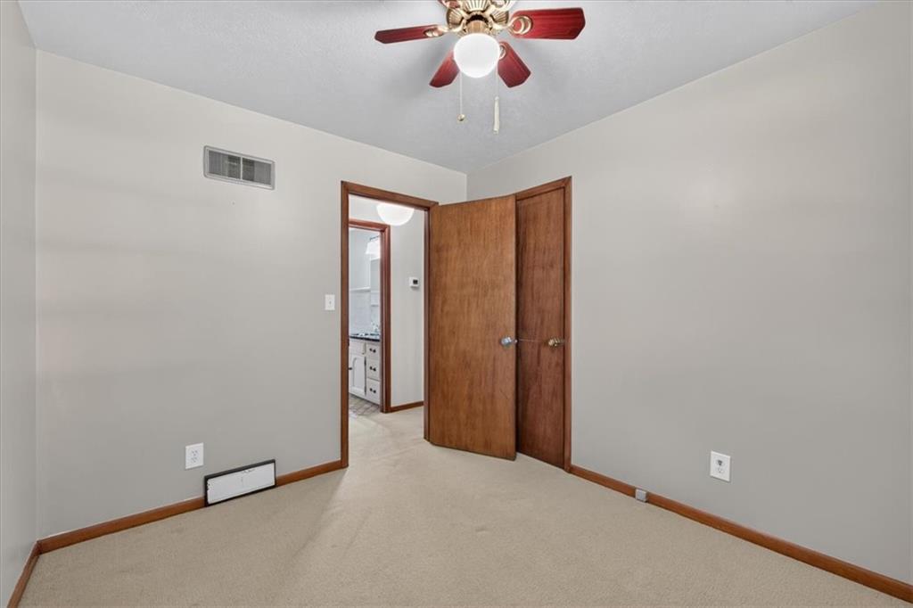 734 N Allen Road Property Photo 29