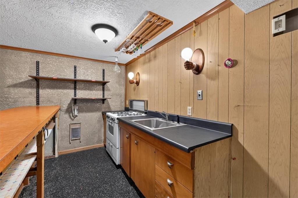 734 N Allen Road Property Photo 45
