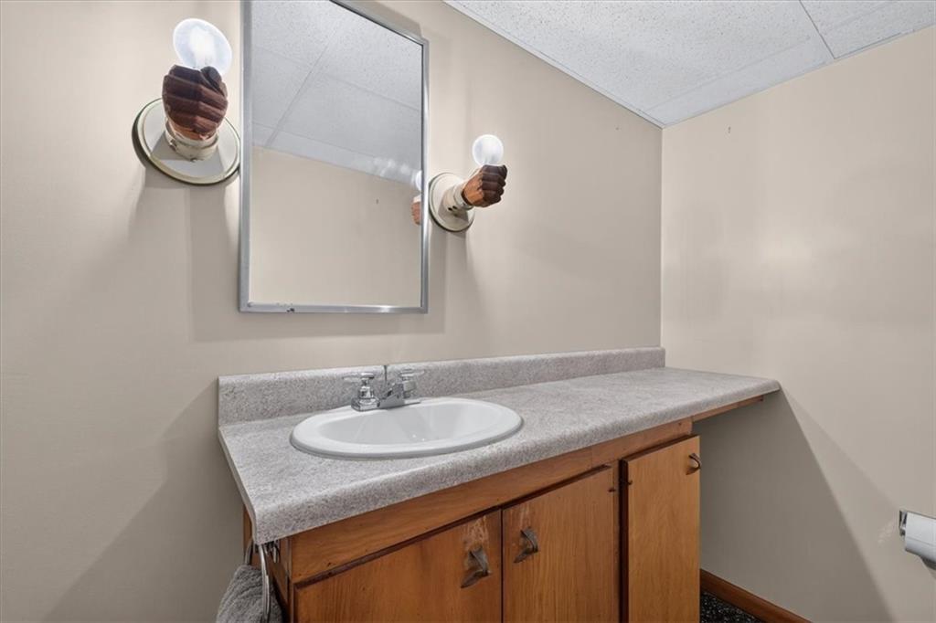 734 N Allen Road Property Photo 49