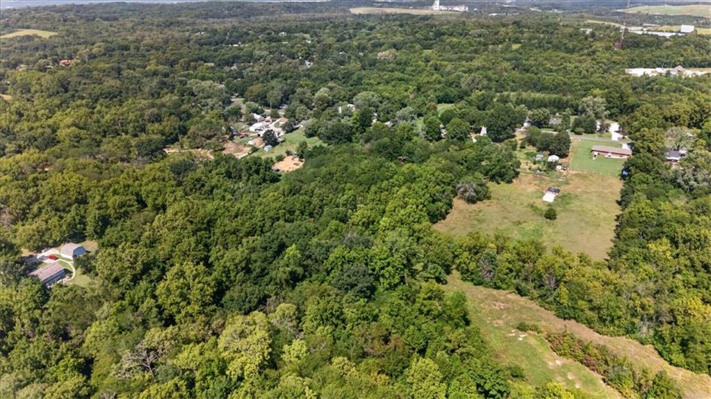 734 N Allen Road Property Photo 74