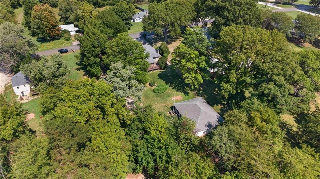 734 N Allen Road Property Photo 77