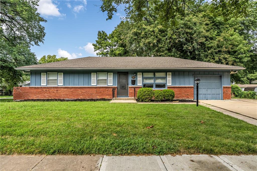 717 S Sunset Drive Property Photo 1