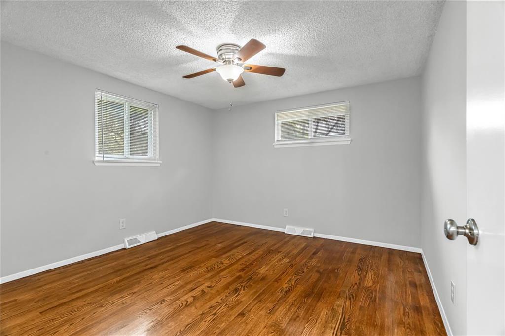 4024 N Spruce Avenue Property Photo 11