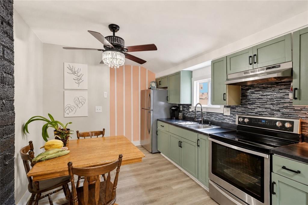 1712 S Brookside Avenue Property Photo 10