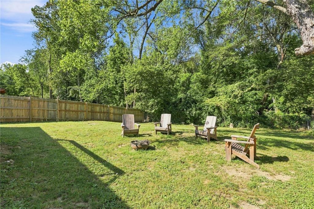 1712 S Brookside Avenue Property Photo 23