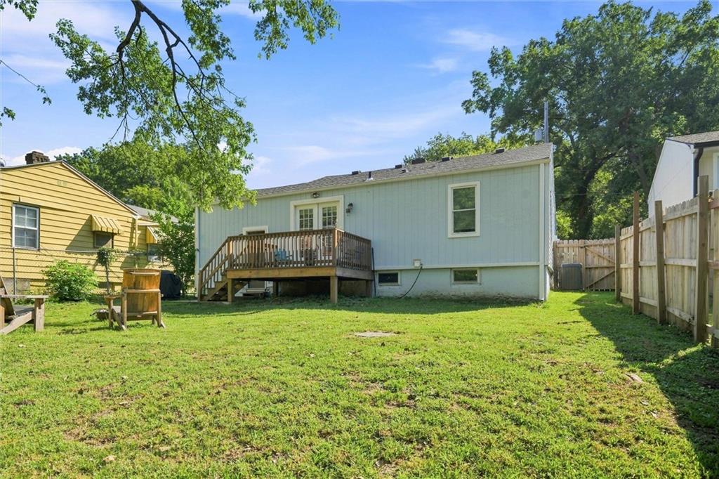 1712 S Brookside Avenue Property Photo 24