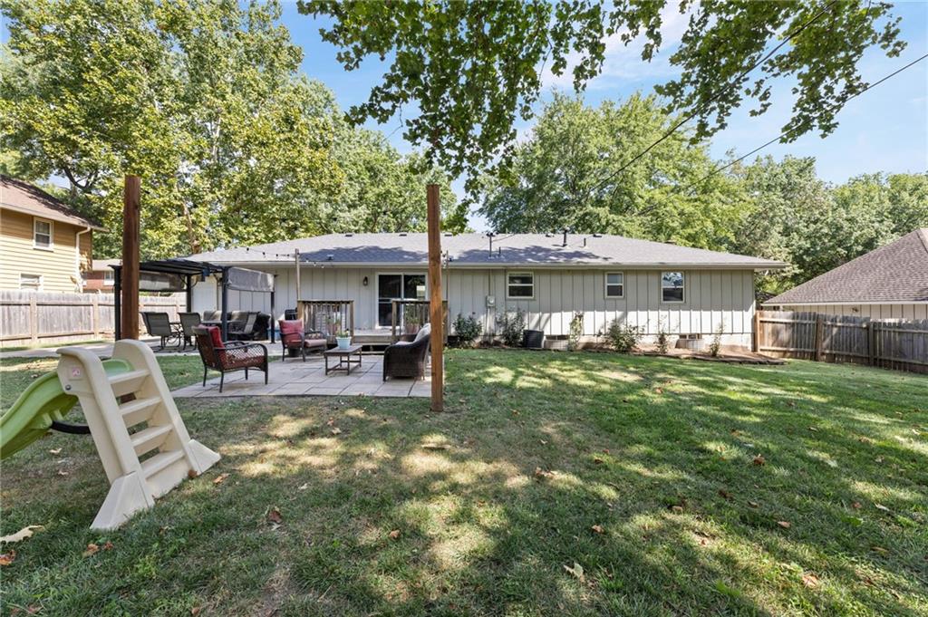 12712 Crystal Avenue Property Photo 37