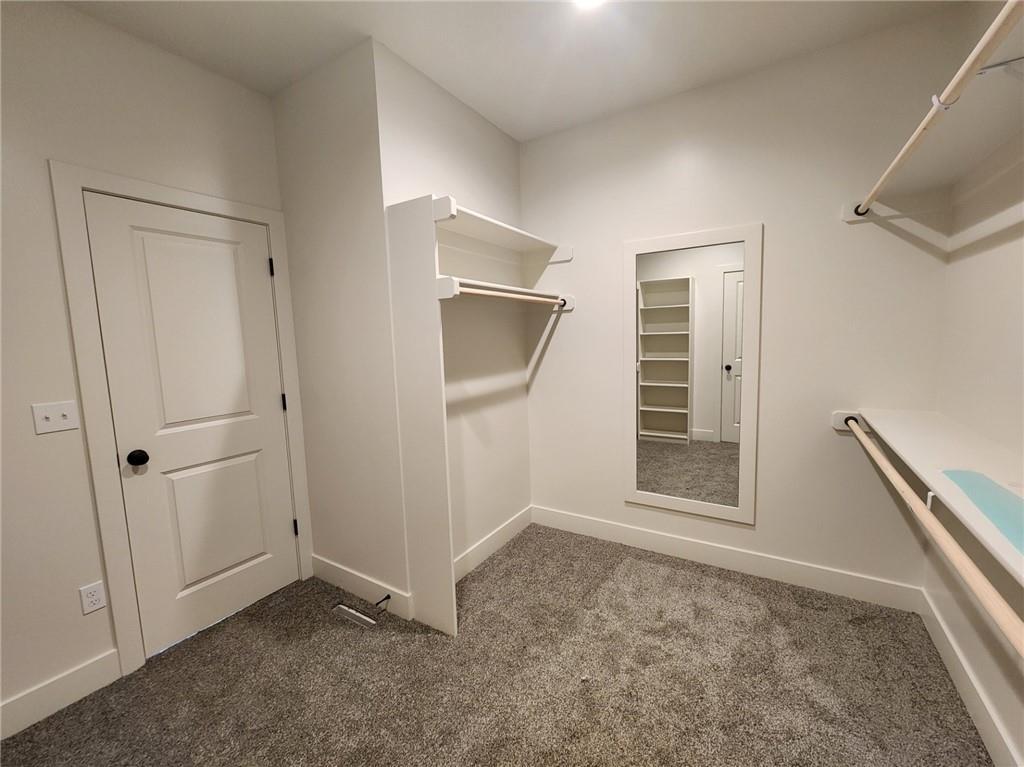 22182 W 116th Terrace Property Photo 16