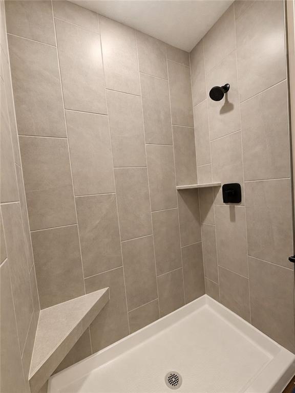 22180 W 116th Terrace Property Photo 28