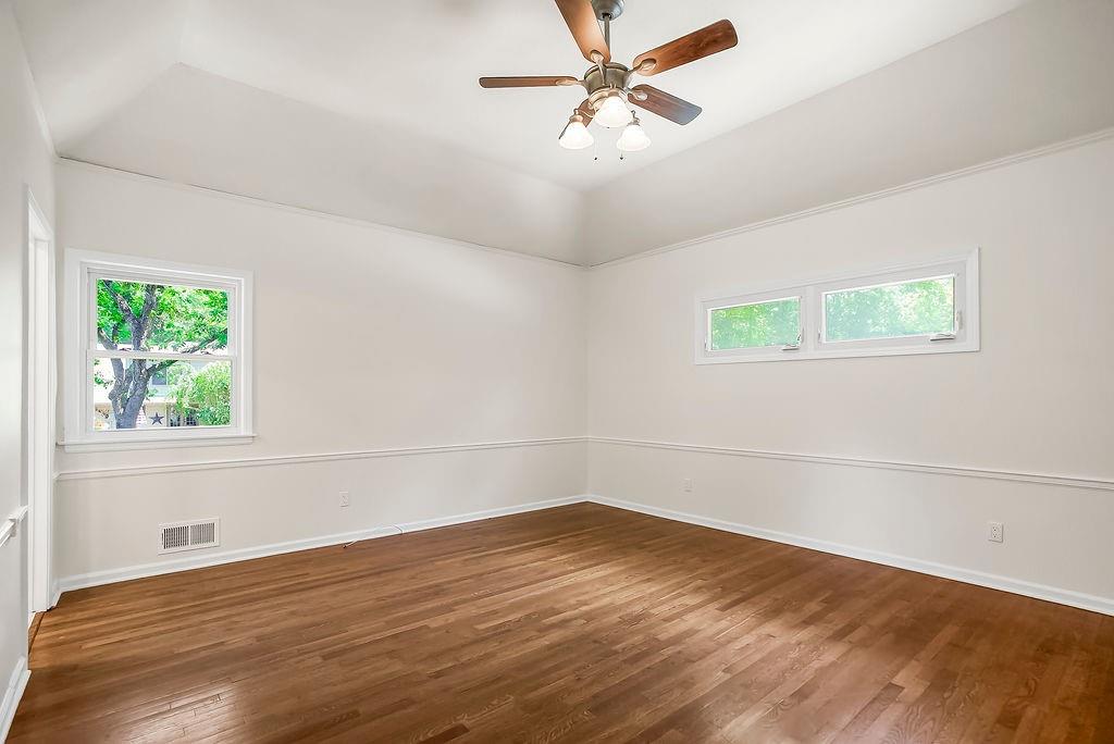 9209 Roe Avenue Property Photo 29