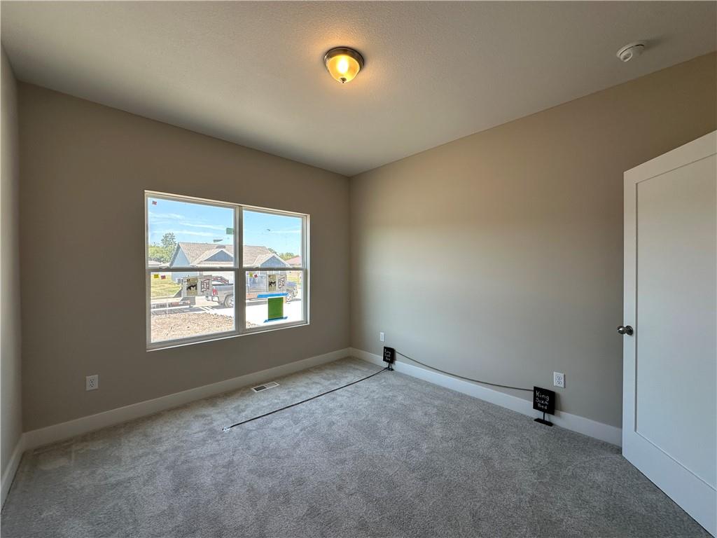 409 Ash Street Property Photo 33