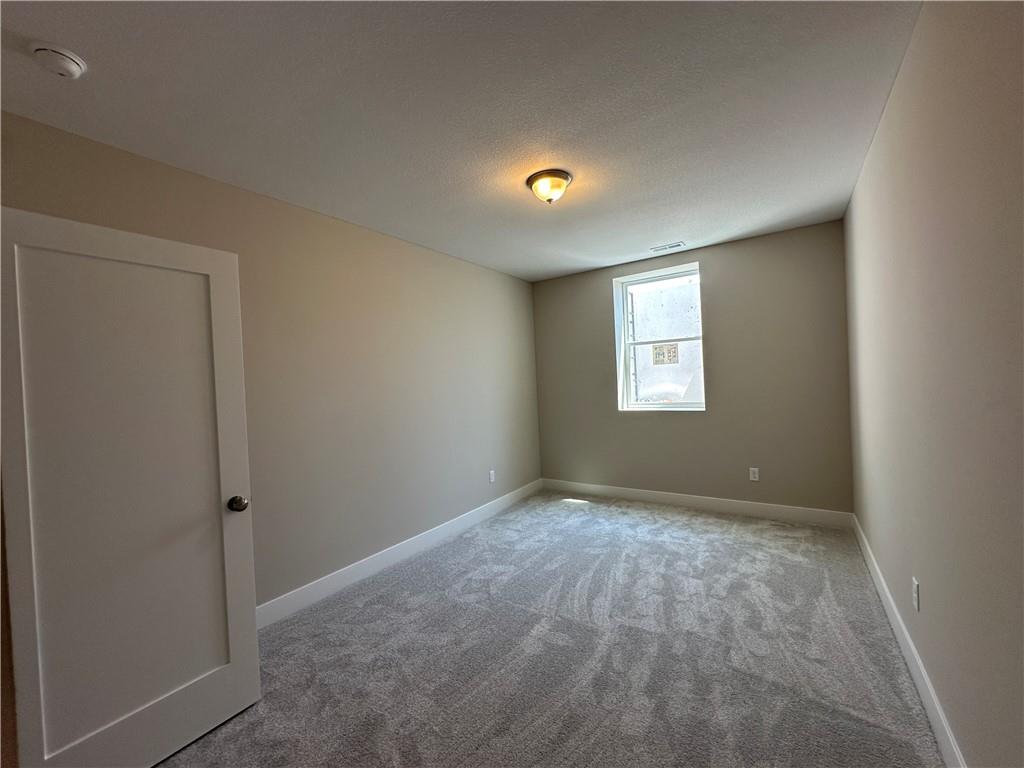 409 Ash Street Property Photo 37