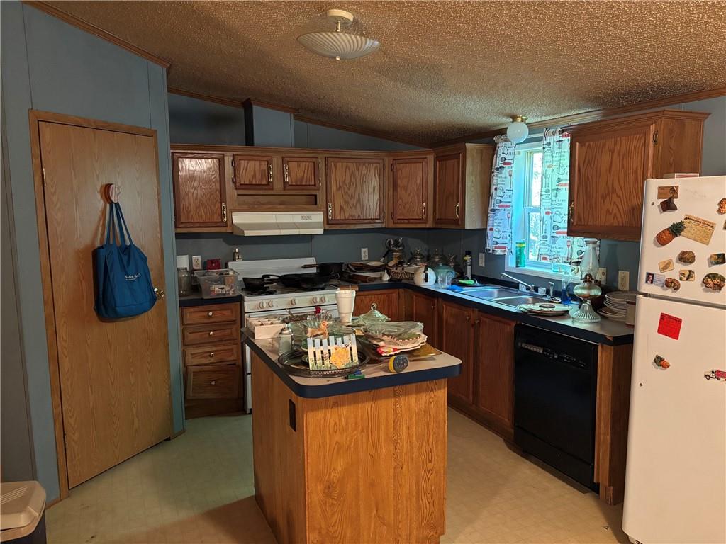 147 Monument Road Property Photo 5