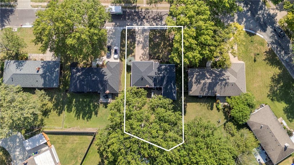 8921 Conser Drive Property Photo 38