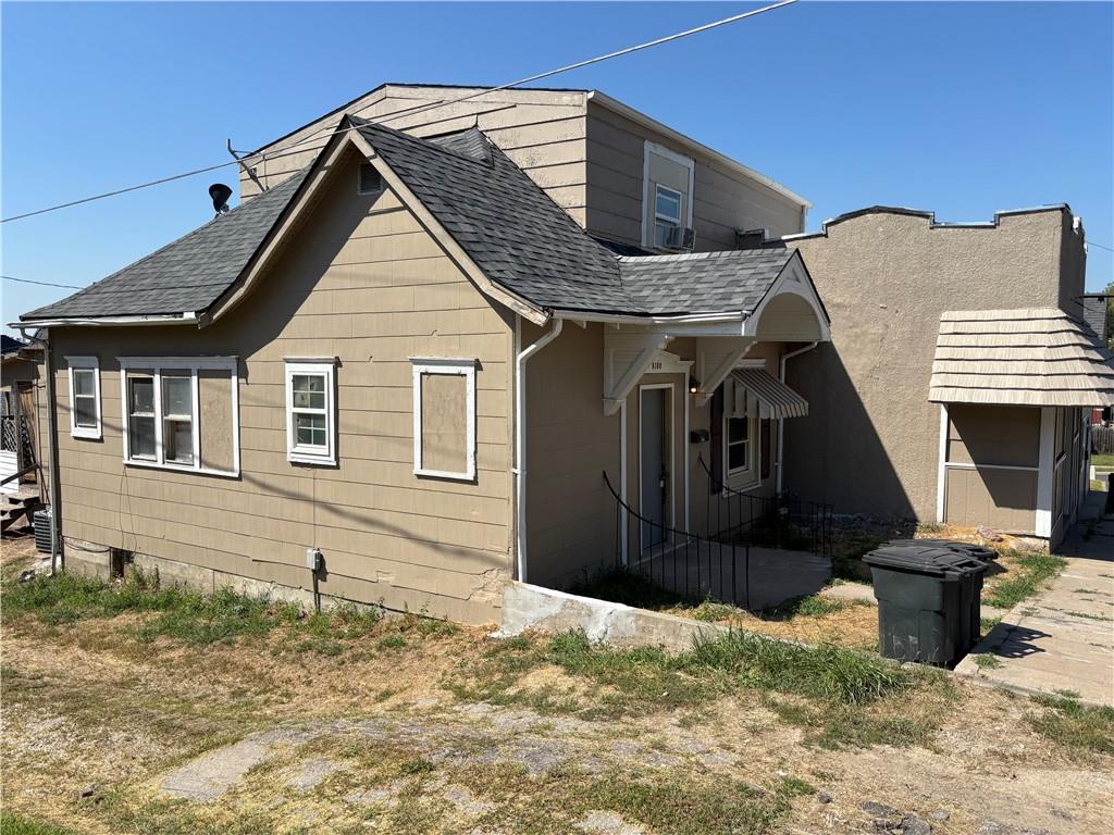 5106 Barbara Street Property Photo 3