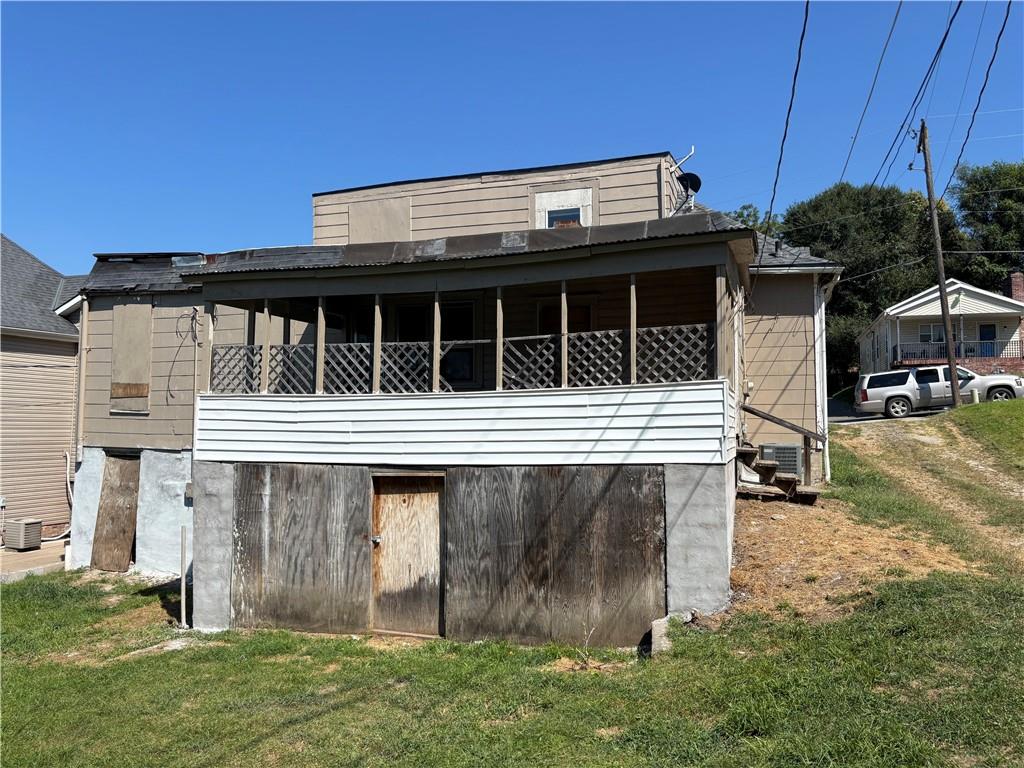 5106 Barbara Street Property Photo 4
