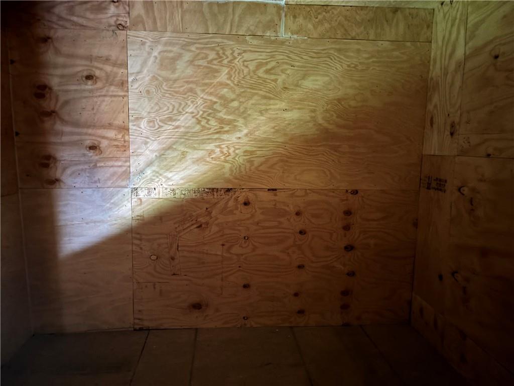 5106 Barbara Street Property Photo 6