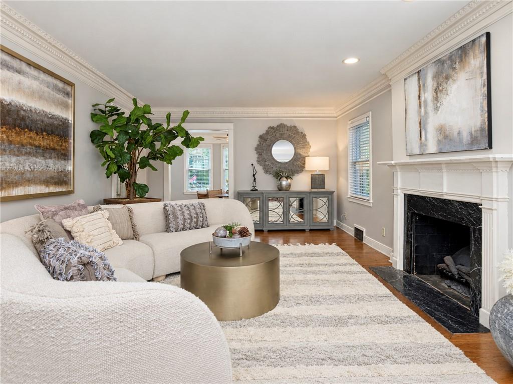 6821 Brookside Road Property Photo 4