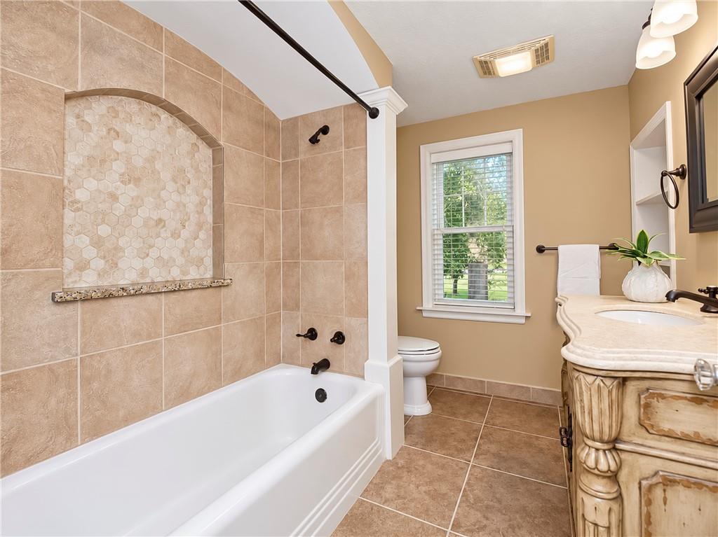 6821 Brookside Road Property Photo 23