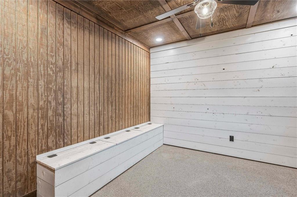 17688 Golden Road Property Photo 35