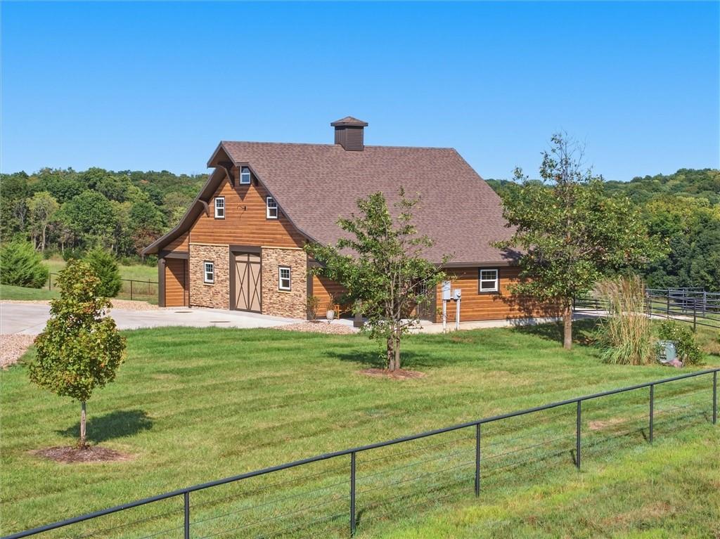 17688 Golden Road Property Photo 41