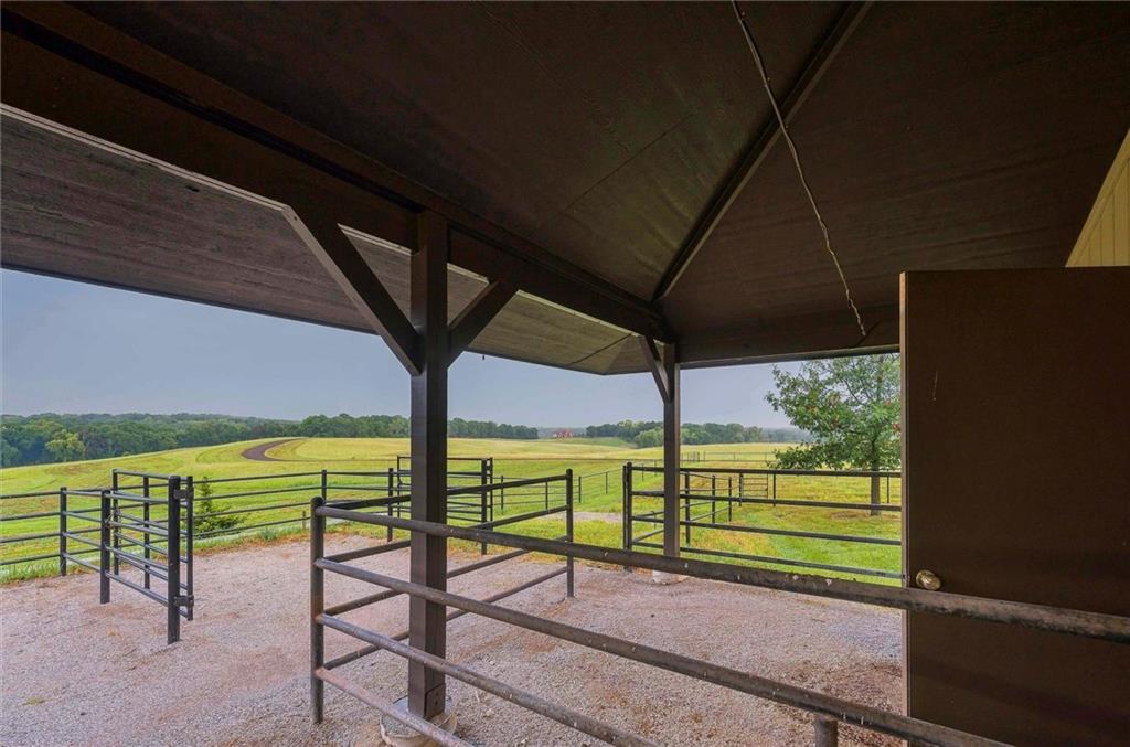 17688 Golden Road Property Photo 46
