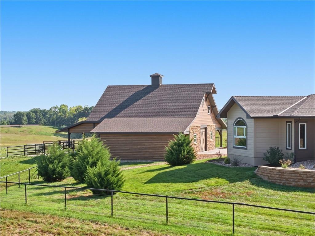 17688 Golden Road Property Photo 48