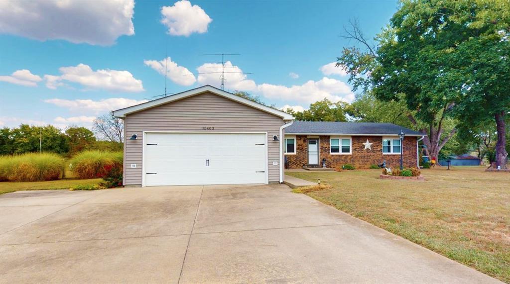 15403 S 1413 Road Property Photo 2
