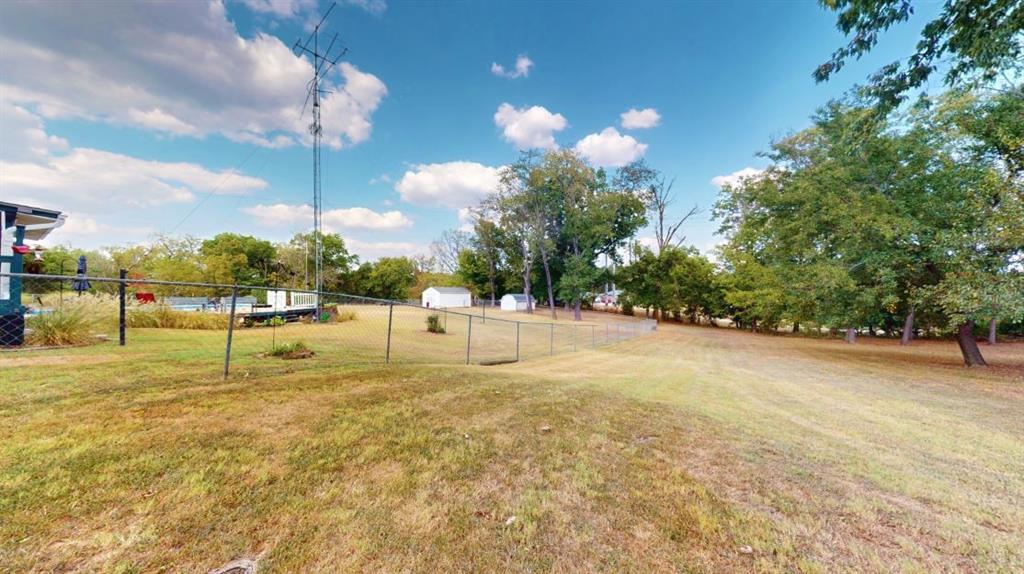 15403 S 1413 Road Property Photo 7