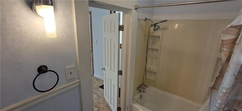 2614 S 19th Street Property Photo 7