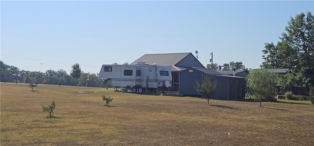 27307 Sunset Drive Property Photo 4
