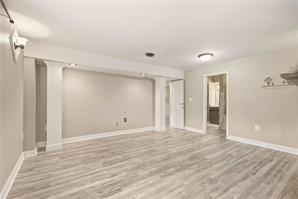 6207 Leavenworth Road Property Photo 14