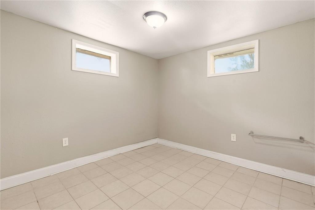6207 Leavenworth Road Property Photo 15