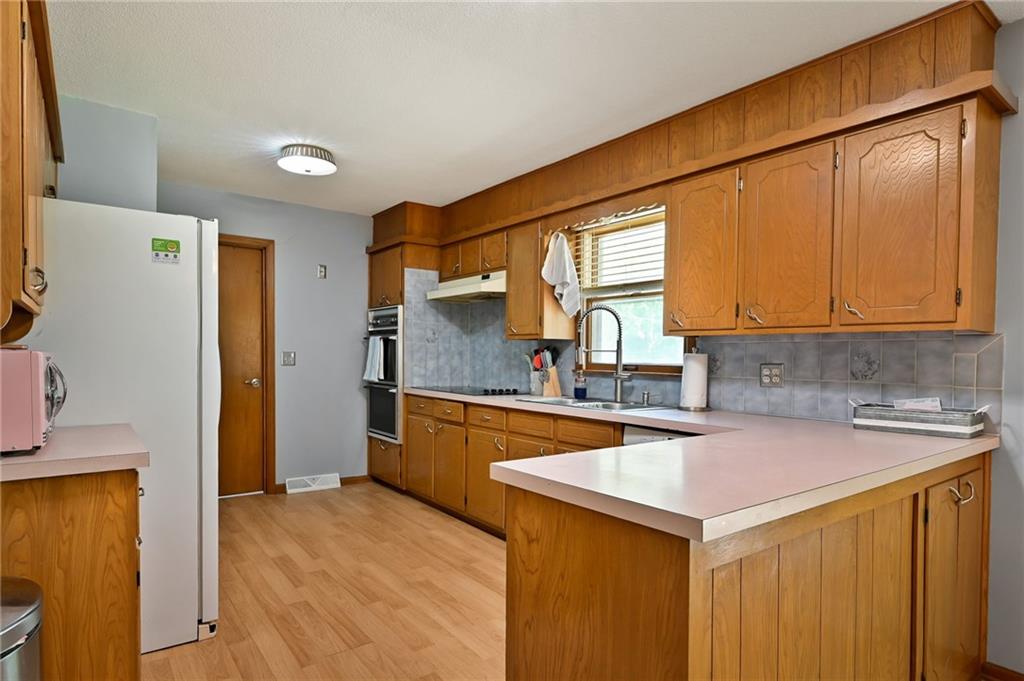 503 Sw Maple Lane Property Photo 8