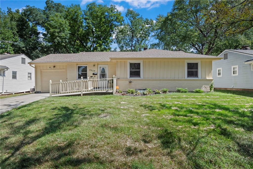 7937 Pennsylvania Avenue Property Photo 1