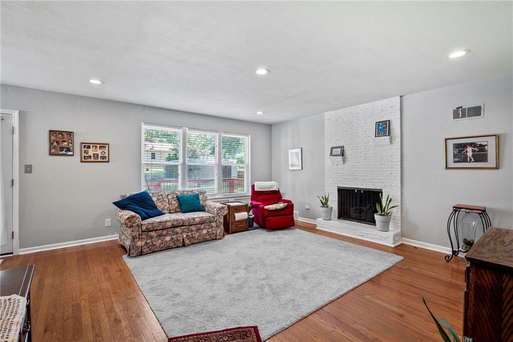 7937 Pennsylvania Avenue Property Photo 6