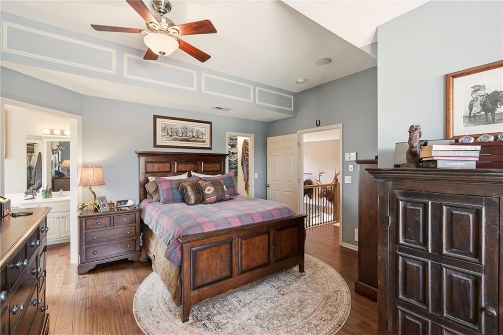 12233 Pine Valley Drive Property Photo 18