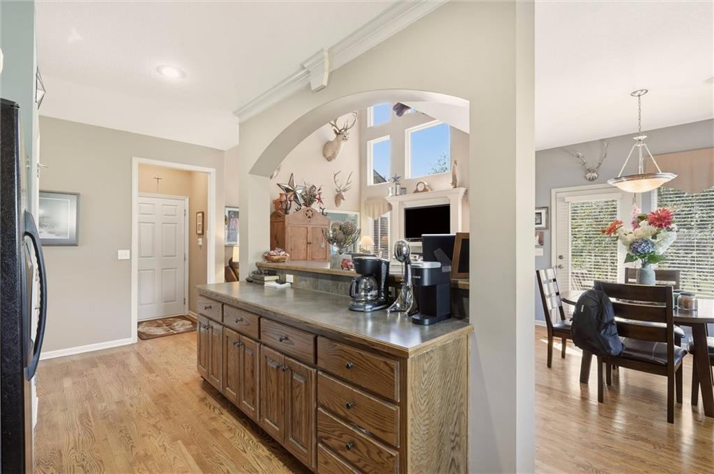 12233 Pine Valley Drive Property Photo 19