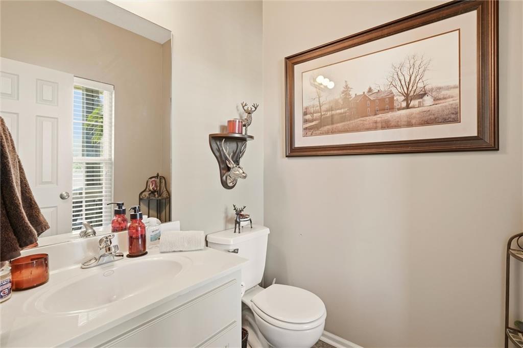 12233 Pine Valley Drive Property Photo 20