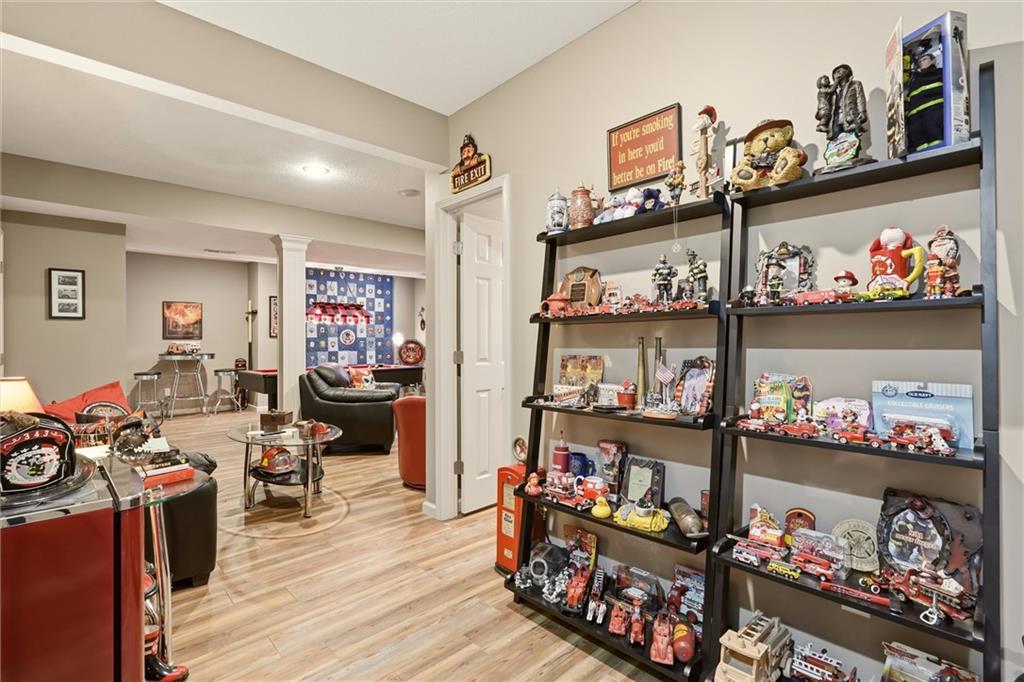 12233 Pine Valley Drive Property Photo 33