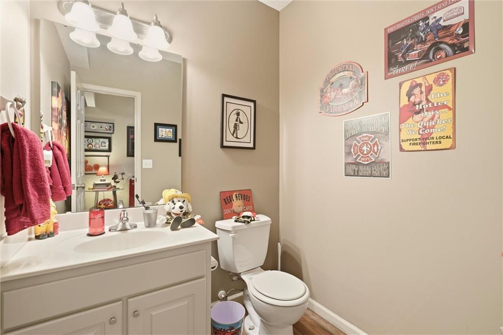 12233 Pine Valley Drive Property Photo 34