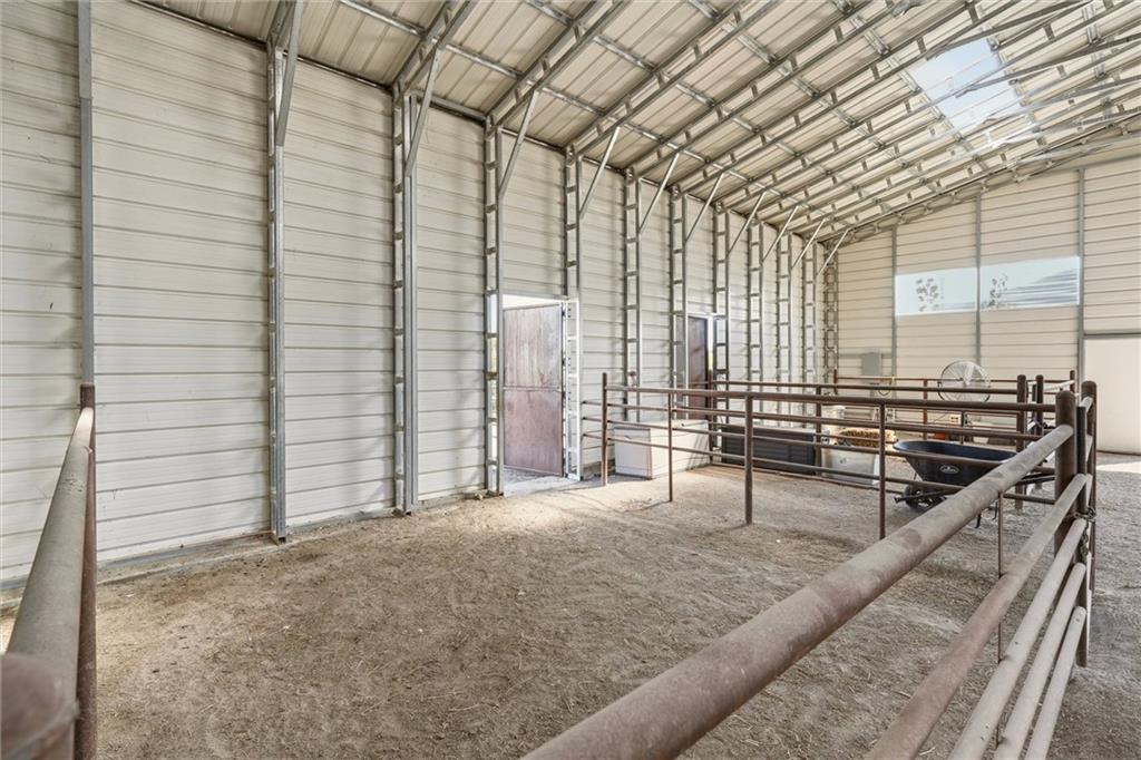 27611 S Belle Plain Road Property Photo 7